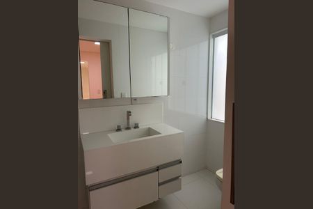 Casa para alugar com 4 quartos, 380m² em Vargem Grande, Rio de Janeiro