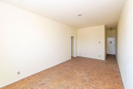 Apartamento à venda com 80m², 2 quartos e 1 vagaSala