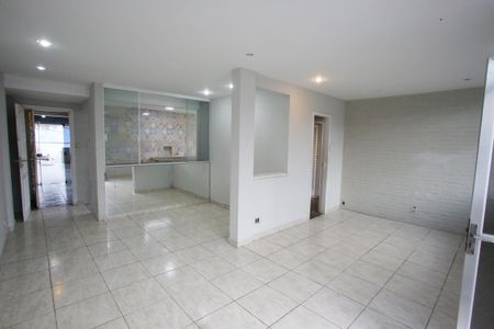 Sala de apartamento para alugar com 2 quartos, 100m² em Tanque, Rio de Janeiro