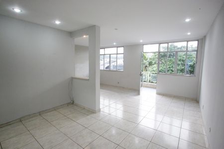 Sala de apartamento para alugar com 2 quartos, 100m² em Tanque, Rio de Janeiro