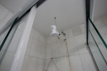 Apartamento para alugar com 100m², 2 quartos e 2 vagasBanheiro da Suíte