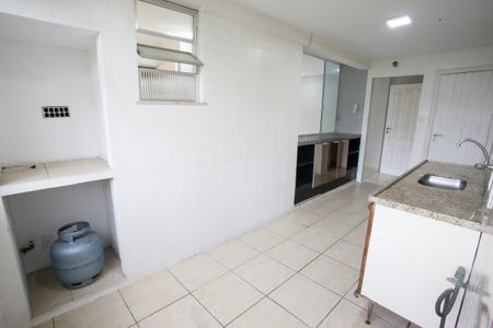 Apartamento para alugar com 100m², 2 quartos e 2 vagasCozinha