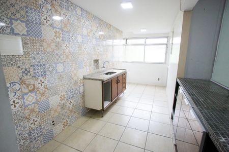 Apartamento para alugar com 100m², 2 quartos e 2 vagasCozinha