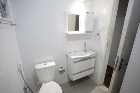 Apartamento para alugar com 100m², 2 quartos e 2 vagasBanheiro Social