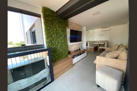 Sala de apartamento à venda com 3 quartos, 71m² em Ferreira, São Paulo
