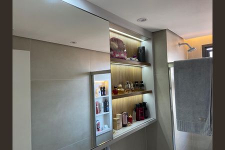 Apartamento à venda com 71m², 3 quartos e 1 vagaQuarto 1 - Banheiro