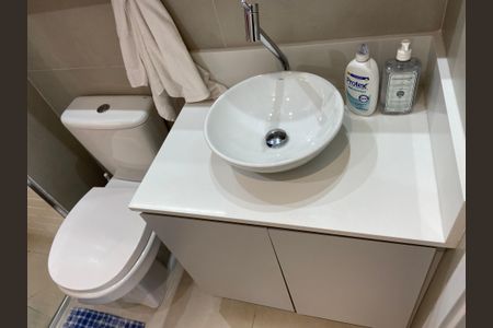 Apartamento à venda com 71m², 3 quartos e 1 vagaQuarto 3 - Banheiro