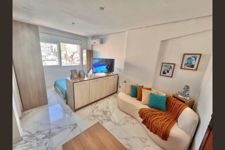 Studio à venda com 32m², 1 quarto e sem vagaStudio 