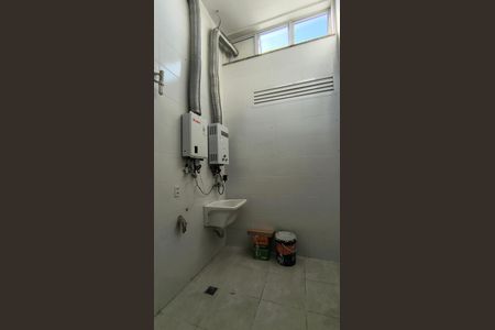Apartamento para alugar com 280m², 4 quartos e 2 vagasCozinha e Área de Serviço 