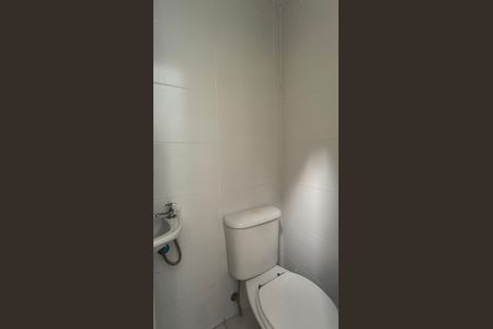 Apartamento para alugar com 280m², 4 quartos e 2 vagasBanheiro de Serviço 