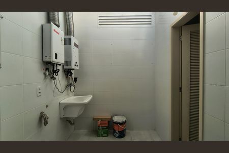 Apartamento para alugar com 280m², 4 quartos e 2 vagasCozinha e Área de Serviço 