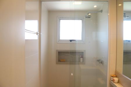 Apartamento à venda com 104m², 2 quartos e 2 vagasBanheiro 1