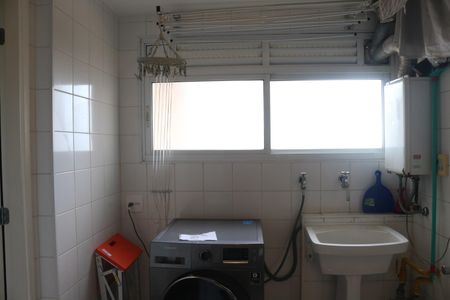 Apartamento à venda com 104m², 2 quartos e 2 vagasÁrea de Serviço