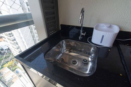 Apartamento à venda com 82m², 2 quartos e 1 vaga Apartamento à venda com 82m², 2 quartos e 1 vagaÁrea de Serviço