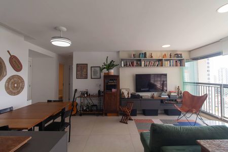 Apartamento à venda com 82m², 2 quartos e 1 vaga Apartamento à venda com 82m², 2 quartos e 1 vagaSala