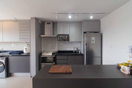 Cozinha de apartamento à venda com 2 quartos, 82m² em Vila Dom Pedro I, São Paulo