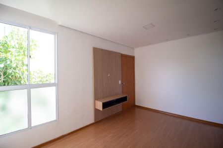 Sala  de apartamento para alugar com 2 quartos, 44m² em Jardim Guaruja, Sorocaba