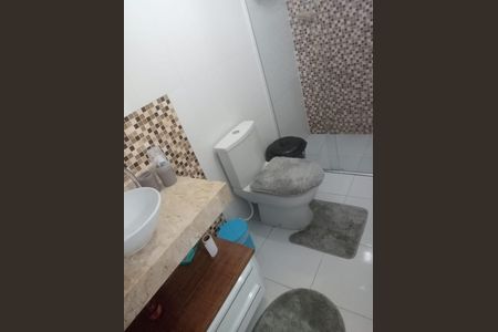 Banheiro de apartamento à venda com 2 quartos, 60m² em Chácara São Francisco, Jundiaí