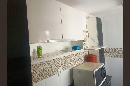 Cozinha de apartamento à venda com 2 quartos, 60m² em Chácara São Francisco, Jundiaí