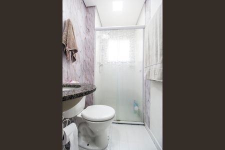 Apartamento à venda com 80m², 3 quartos e 2 vagas Apartamento à venda com 80m², 3 quartos e 2 vagasBanheiro da Suíte