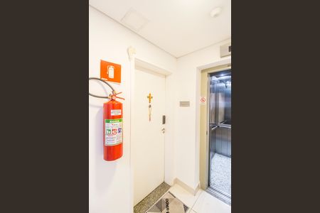 Apartamento à venda com 80m², 3 quartos e 2 vagas Apartamento à venda com 80m², 3 quartos e 2 vagasEntrada