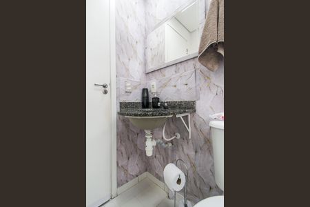 Apartamento à venda com 80m², 3 quartos e 2 vagas Apartamento à venda com 80m², 3 quartos e 2 vagasBanheiro da Suíte