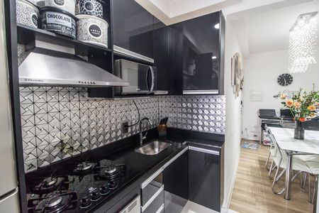 Apartamento à venda com 80m², 3 quartos e 2 vagas Apartamento à venda com 80m², 3 quartos e 2 vagasCozinha