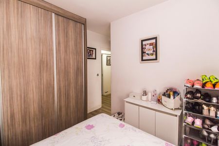 Apartamento à venda com 80m², 3 quartos e 2 vagas Apartamento à venda com 80m², 3 quartos e 2 vagasSuíte