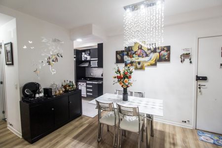 Sala  de apartamento à venda com 3 quartos, 80m² em Bethaville I, Barueri