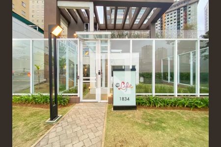 Apartamento para alugar com 65m², 2 quartos e 1 vagaFachada