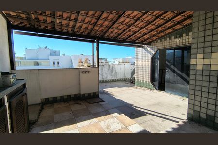 Apartamento à venda com 223m², 3 quartos e 2 vagas
