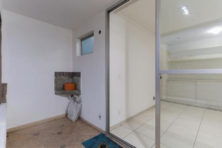 Apartamento para alugar com 70m², 2 quartos e 1 vagaVaranda