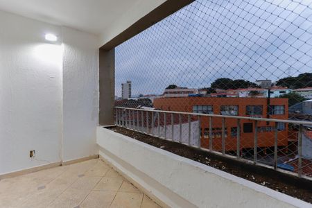 Apartamento para alugar com 70m², 2 quartos e 1 vagaVaranda