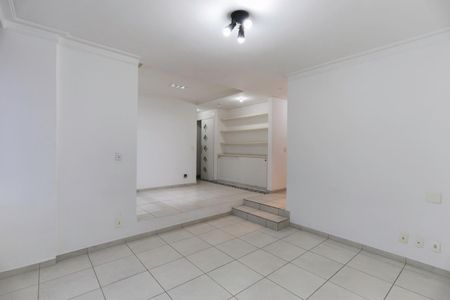 Apartamento para alugar com 70m², 2 quartos e 1 vagaSala