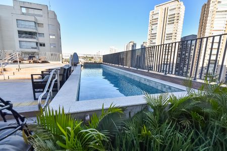 Studio à venda com 24m², 1 quarto e sem vagaÁrea comum - Piscina