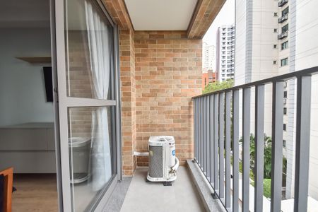 Varanda de kitnet/studio para alugar com 1 quarto, 24m² em Chácara Klabin, São Paulo