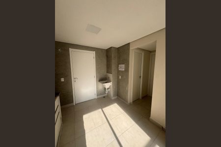 Apartamento à venda com 35m², 2 quartos e sem vagaBanheiro 