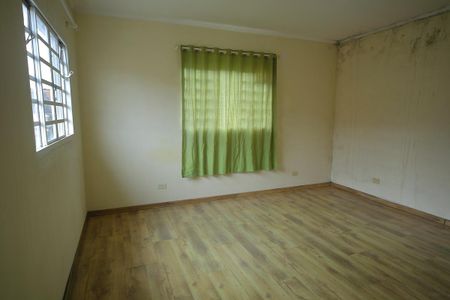 Casa à venda com 318m², 3 quartos e 4 vagasQuarto 2 