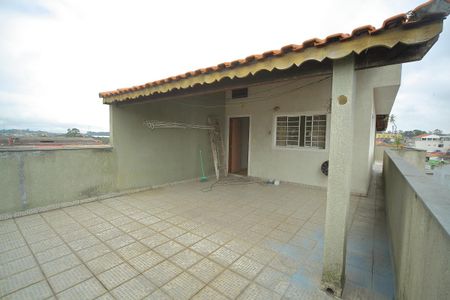 Casa à venda com 318m², 3 quartos e 4 vagas Terraço ( 3º piso )  Fundo