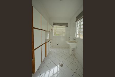 Casa à venda com 318m², 3 quartos e 4 vagasÁrea de Serviço