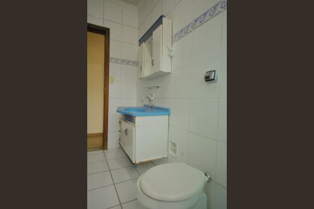 Casa à venda com 318m², 3 quartos e 4 vagasBanheiro Social ( quartos ) 