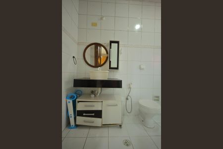Casa à venda com 318m², 3 quartos e 4 vagasBanheiro da Suíte 
