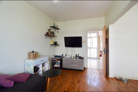 Apartamento à venda com 70m², 3 quartos e 1 vaga Apartamento à venda com 70m², 3 quartos e 1 vagaSala de Estar