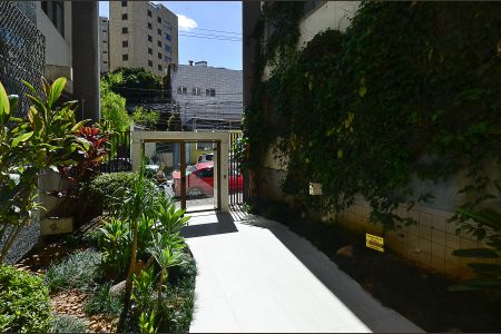 Apartamento à venda com 70m², 3 quartos e 1 vaga Apartamento à venda com 70m², 3 quartos e 1 vagaEntrada