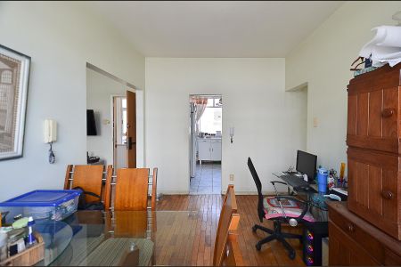 Apartamento à venda com 70m², 3 quartos e 1 vaga Apartamento à venda com 70m², 3 quartos e 1 vagaSala de Jantar