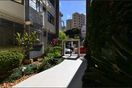 Apartamento à venda com 70m², 3 quartos e 1 vaga Apartamento à venda com 70m², 3 quartos e 1 vagaEntrada