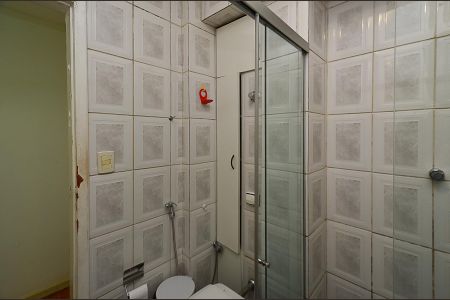 Apartamento à venda com 70m², 3 quartos e 1 vaga Apartamento à venda com 70m², 3 quartos e 1 vagaBanheiro Social