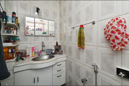 Apartamento à venda com 70m², 3 quartos e 1 vaga Apartamento à venda com 70m², 3 quartos e 1 vagaBanheiro Suíte