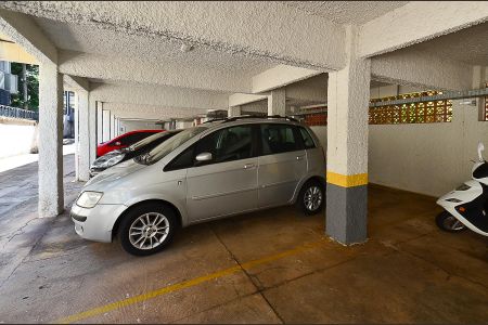 Apartamento à venda com 70m², 3 quartos e 1 vaga Apartamento à venda com 70m², 3 quartos e 1 vagaGaragem