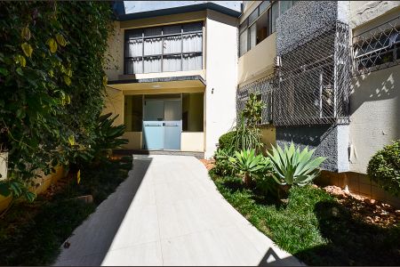 Apartamento à venda com 70m², 3 quartos e 1 vaga Apartamento à venda com 70m², 3 quartos e 1 vagaEntrada